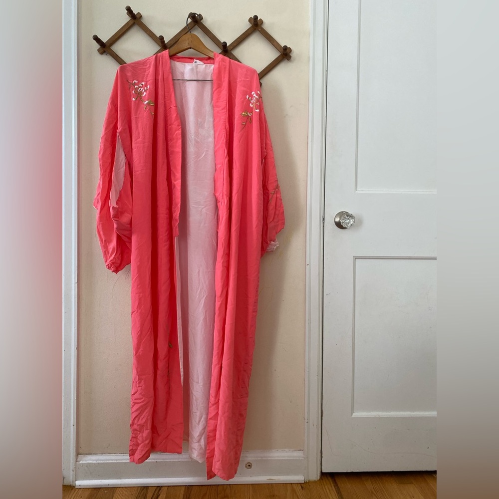 Hot Pink Kimono Robe - Picture 4 of 6
